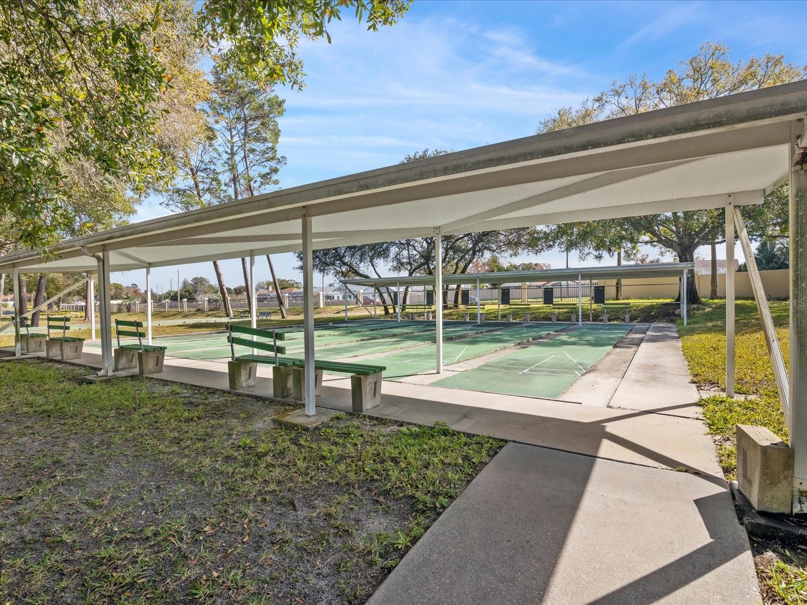 Listing photo id 69 for 8401 Pavilion Drive