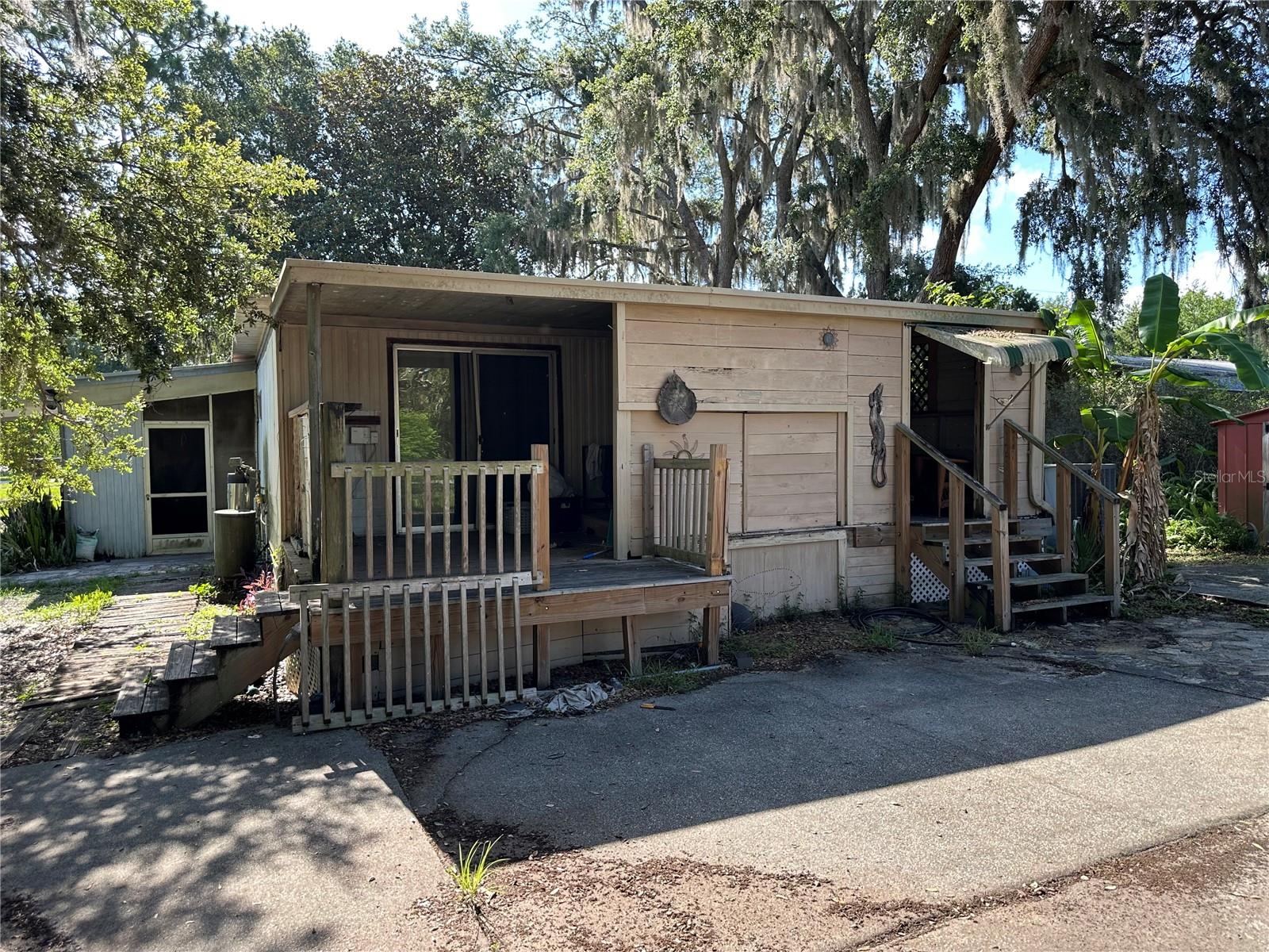 Image 15 of 22 For 12437 Parkwood Street