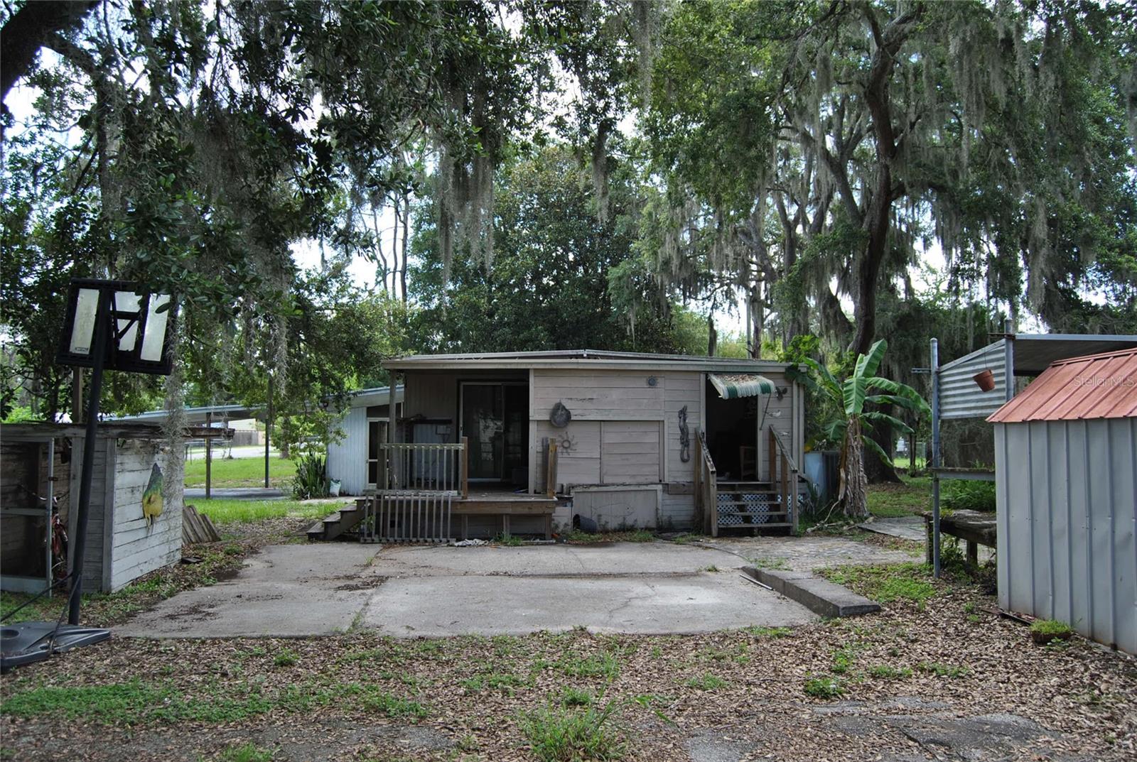 Image 5 of 22 For 12437 Parkwood Street