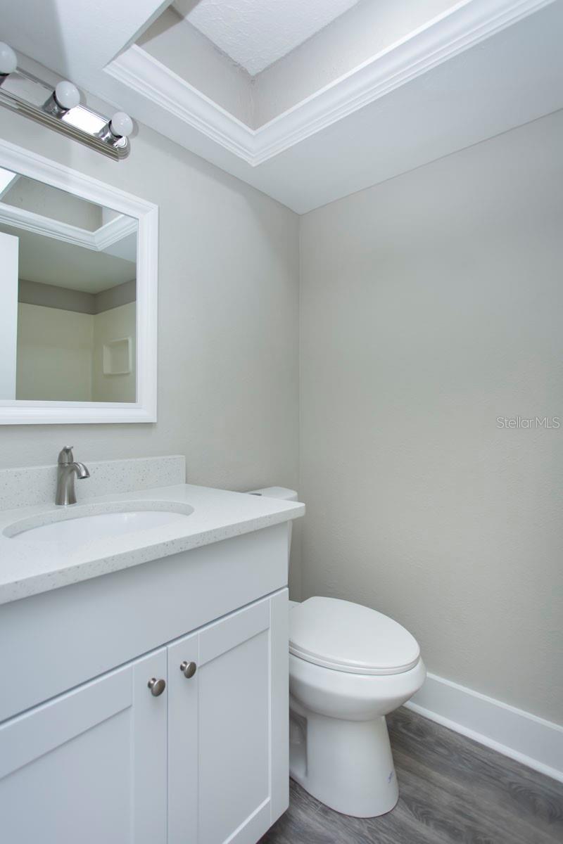 Image 27 of 65 For 4939 Floramar Terrace 812