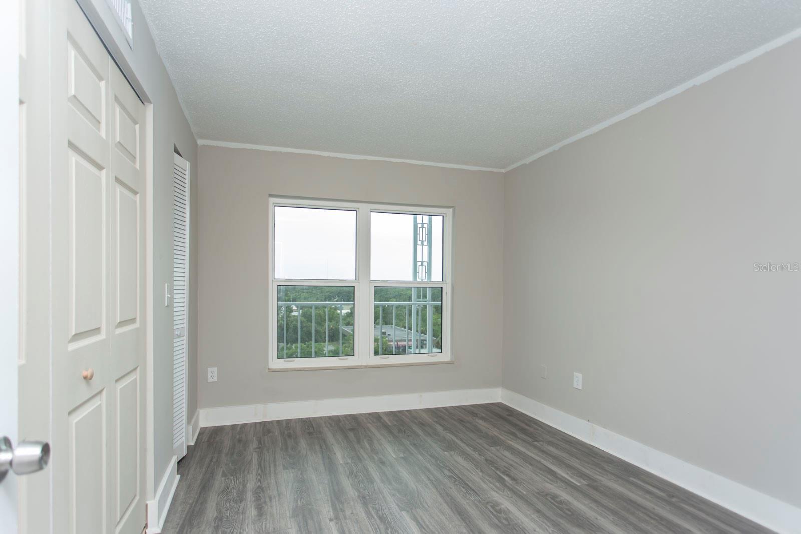 Image 28 of 65 For 4939 Floramar Terrace 812