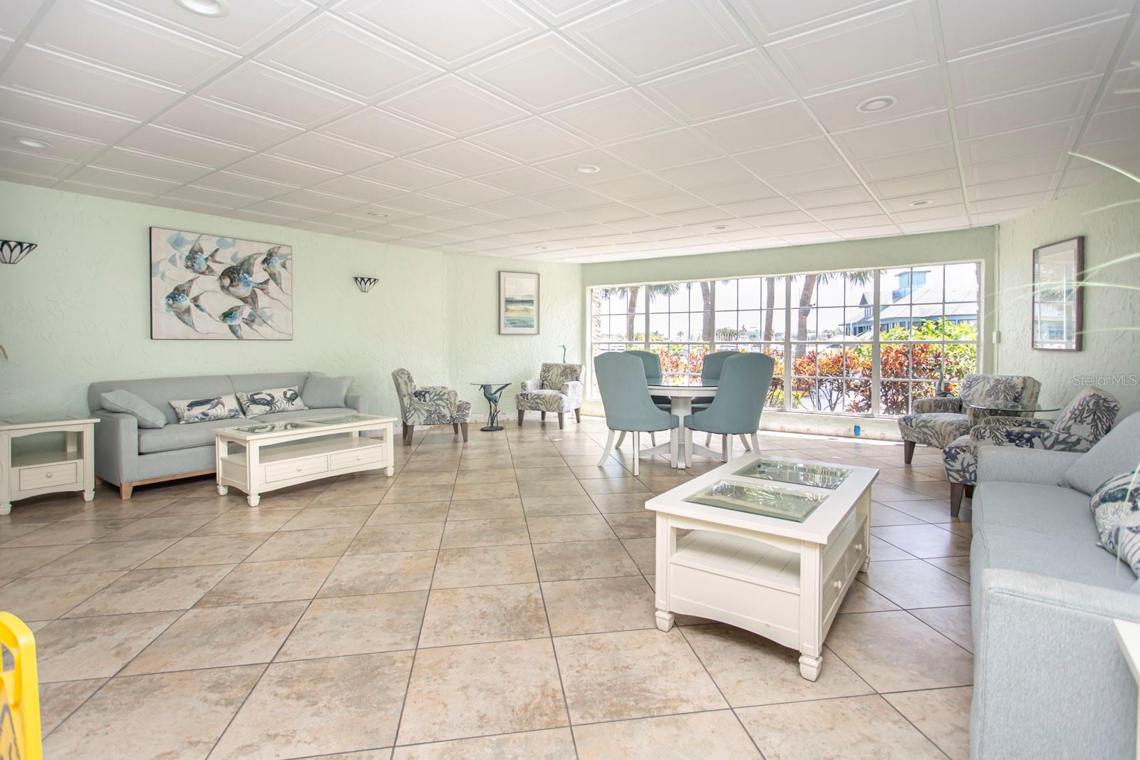 Image 32 of 65 For 4939 Floramar Terrace 812
