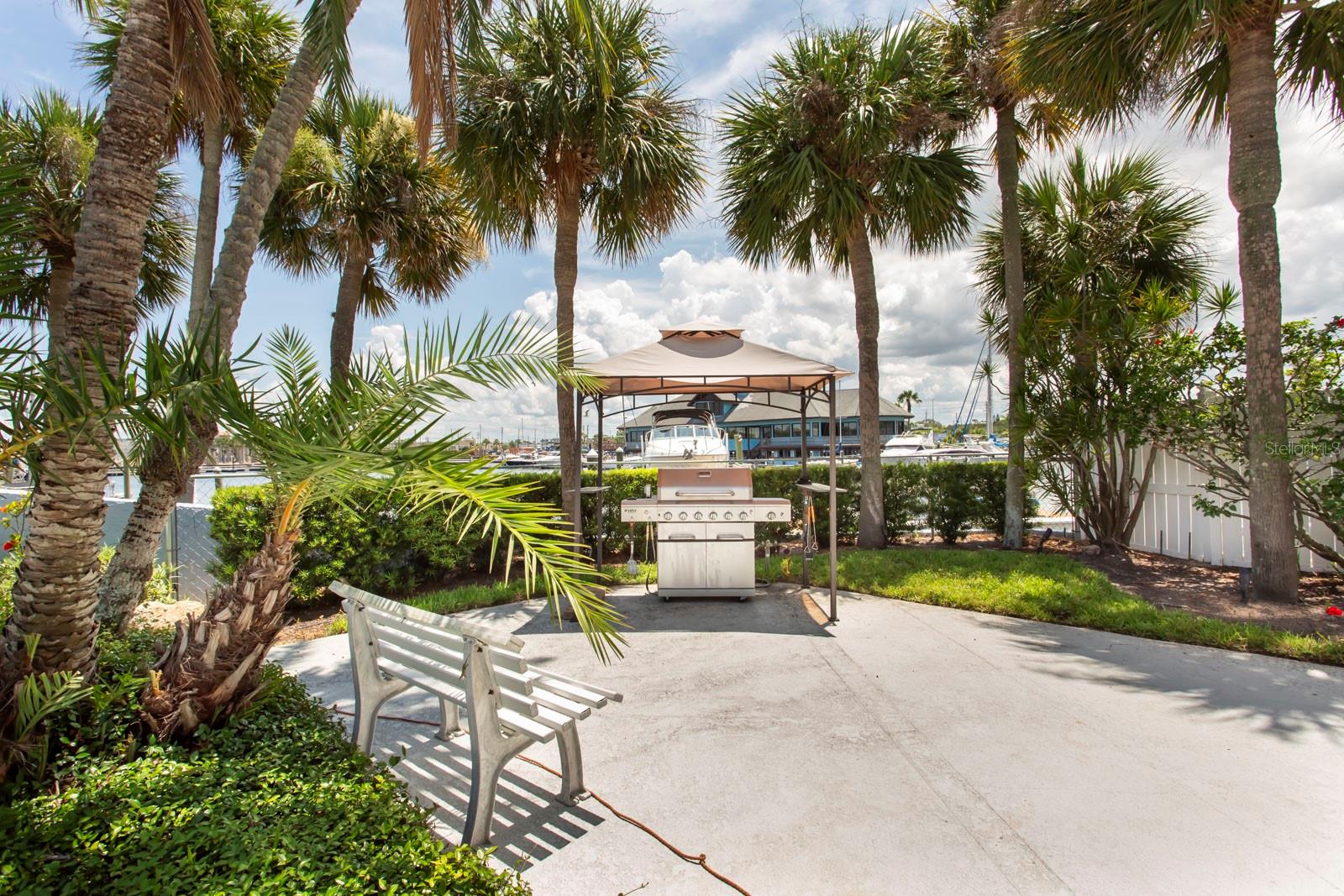 Image 49 of 65 For 4939 Floramar Terrace 812