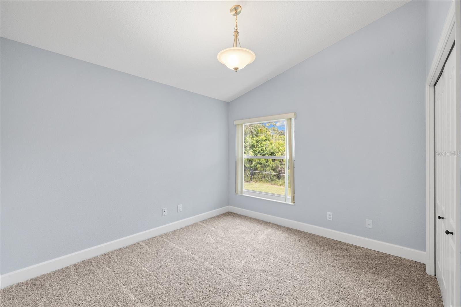 Image 14 of 36 For 252 Arbor Woods Circle