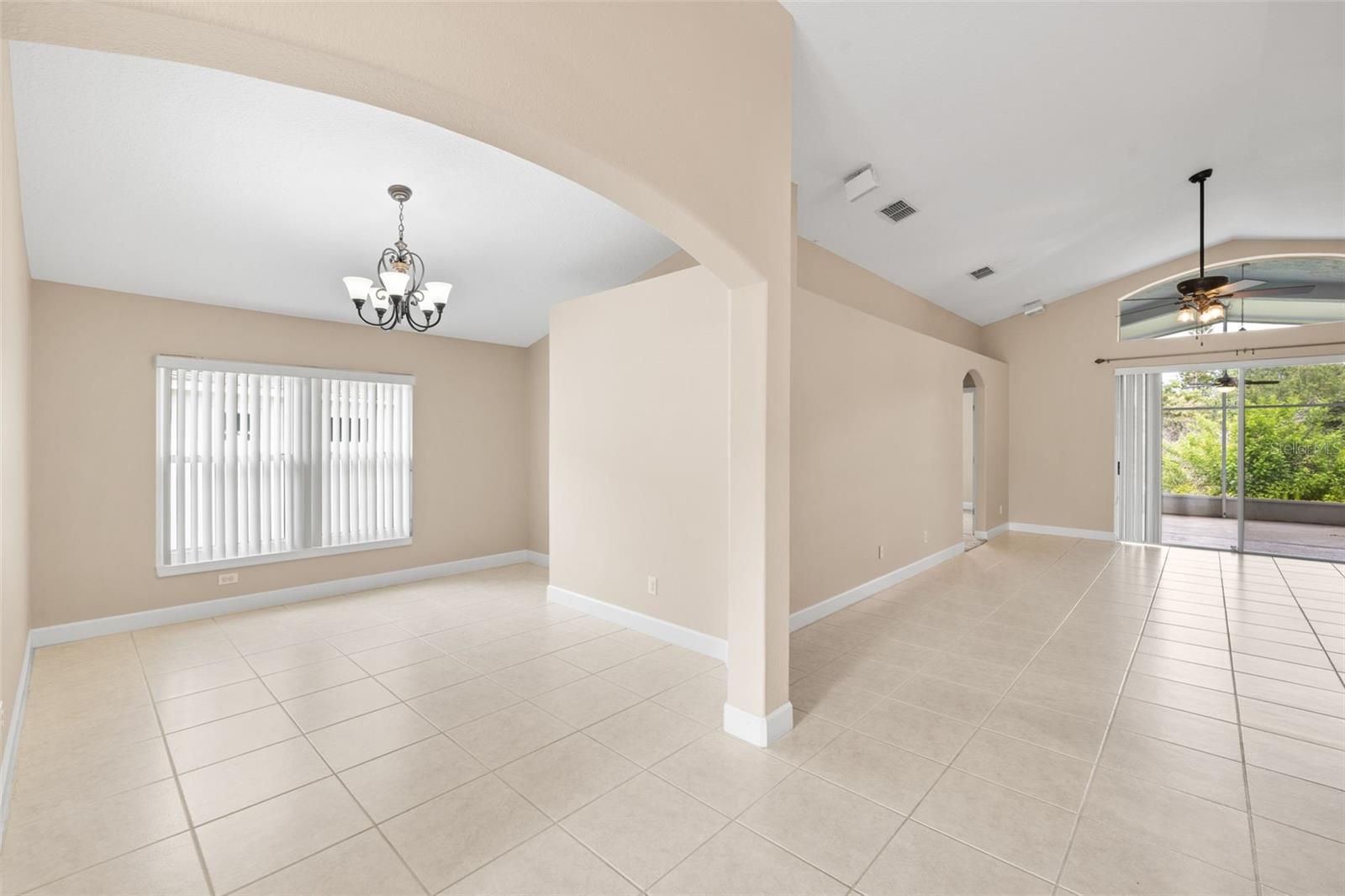 Image 5 of 36 For 252 Arbor Woods Circle