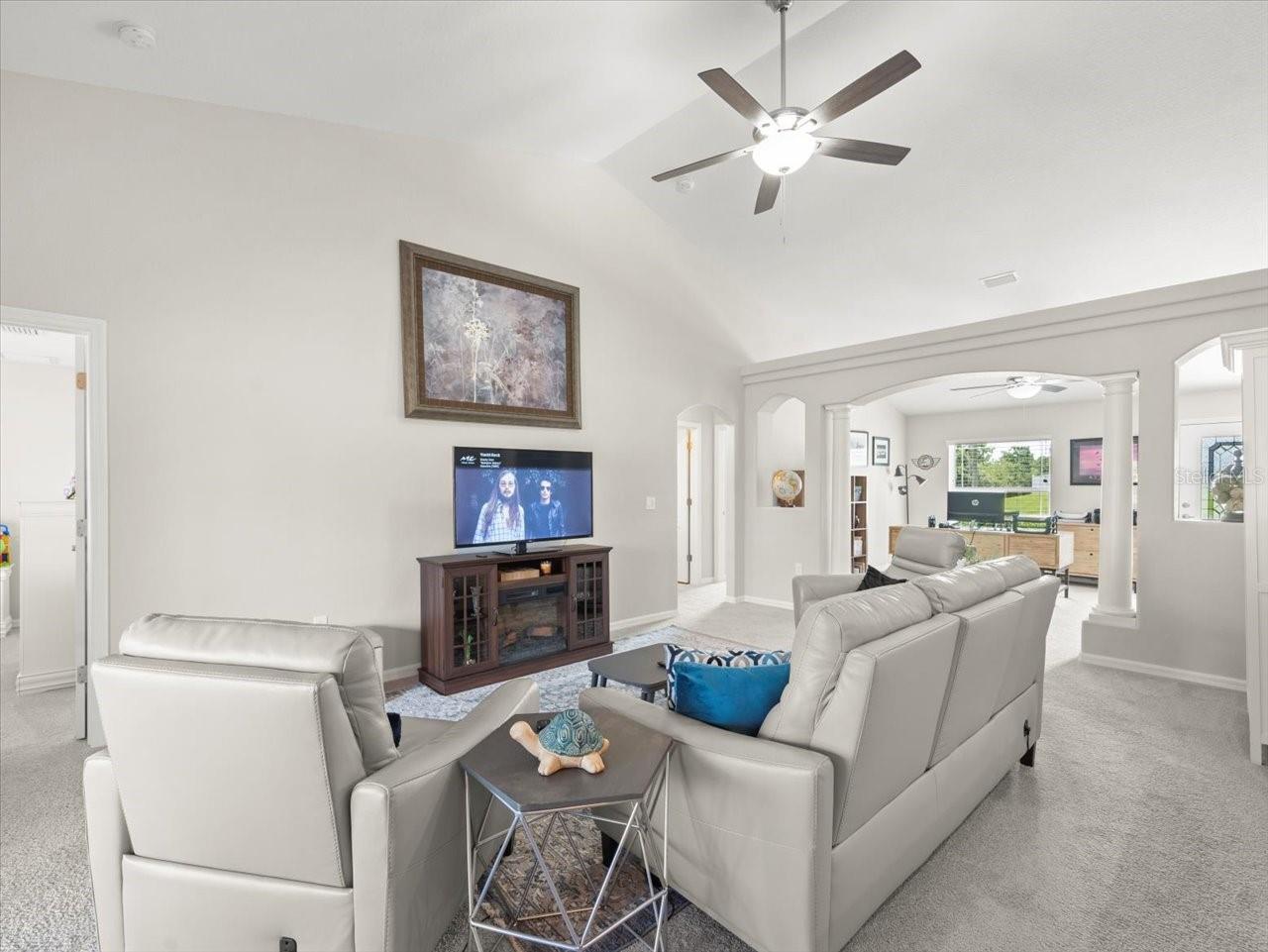 Image 16 of 56 For 8199 Nordica Road