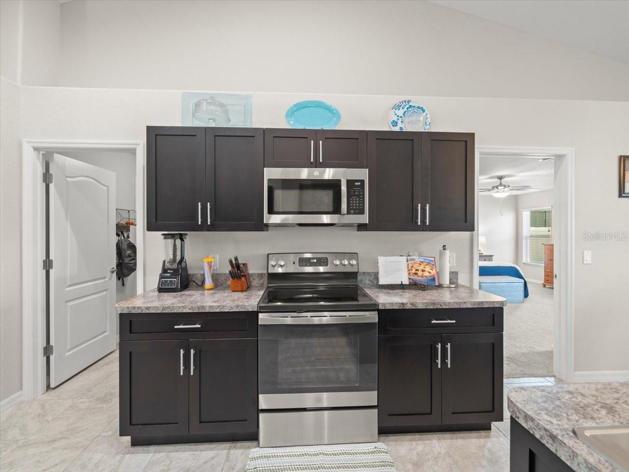 Image 26 of 56 For 8199 Nordica Road