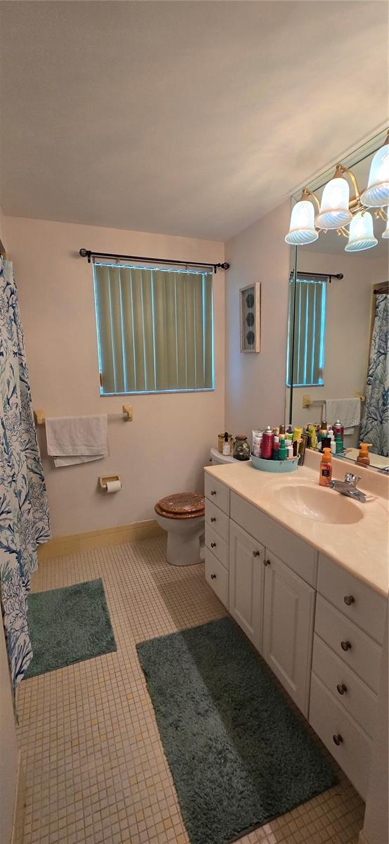 Image 17 of 42 For 10211 Oleander Drive