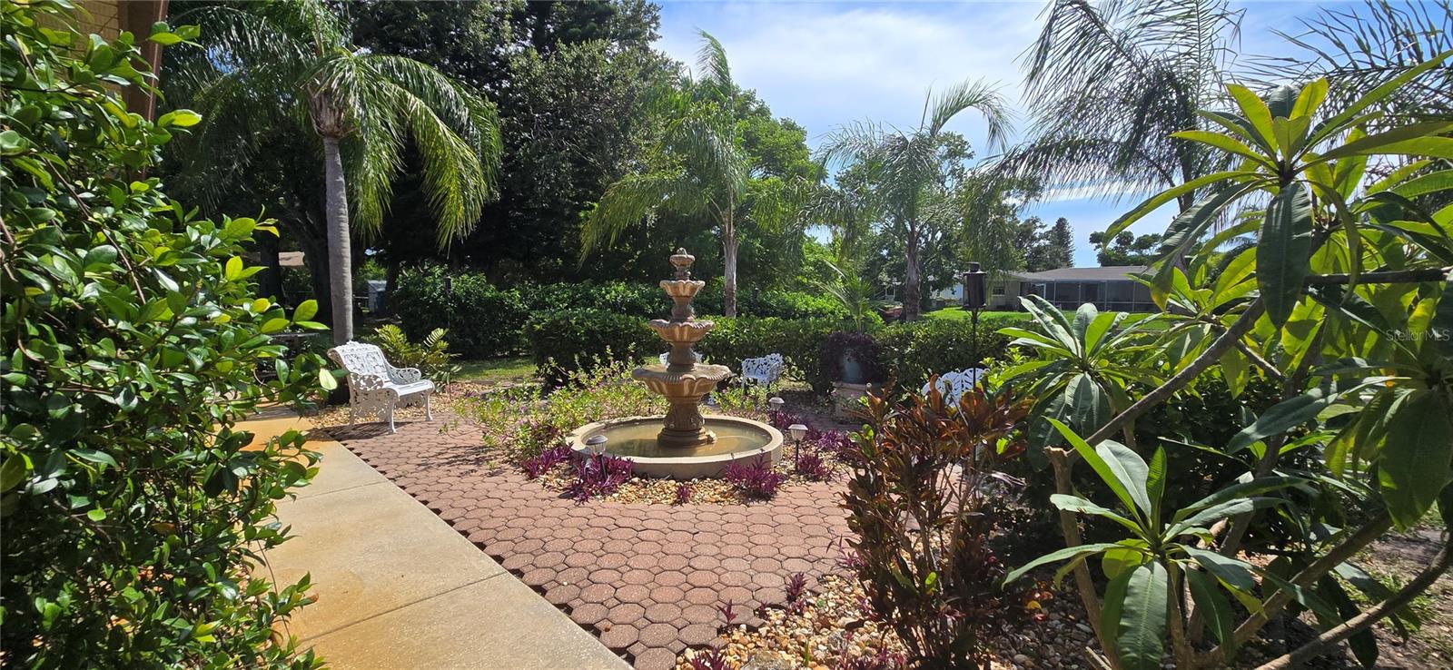 Image 41 of 42 For 10211 Oleander Drive