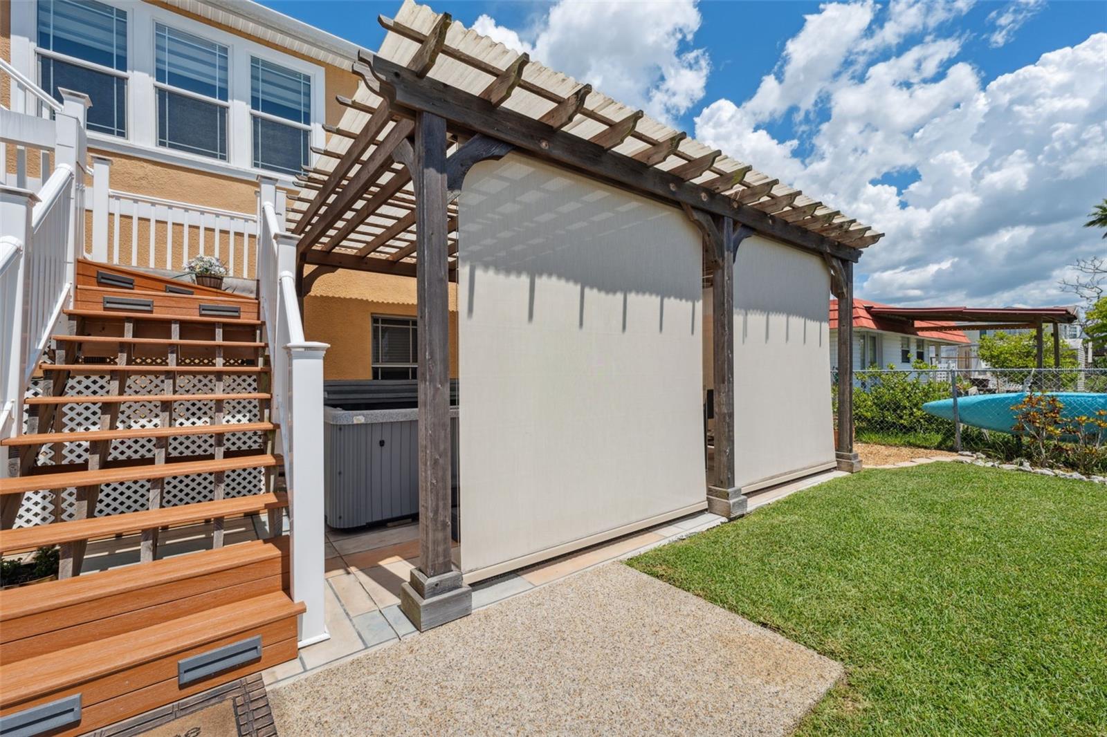 Image 35 of 66 For 13027 Beacon Court