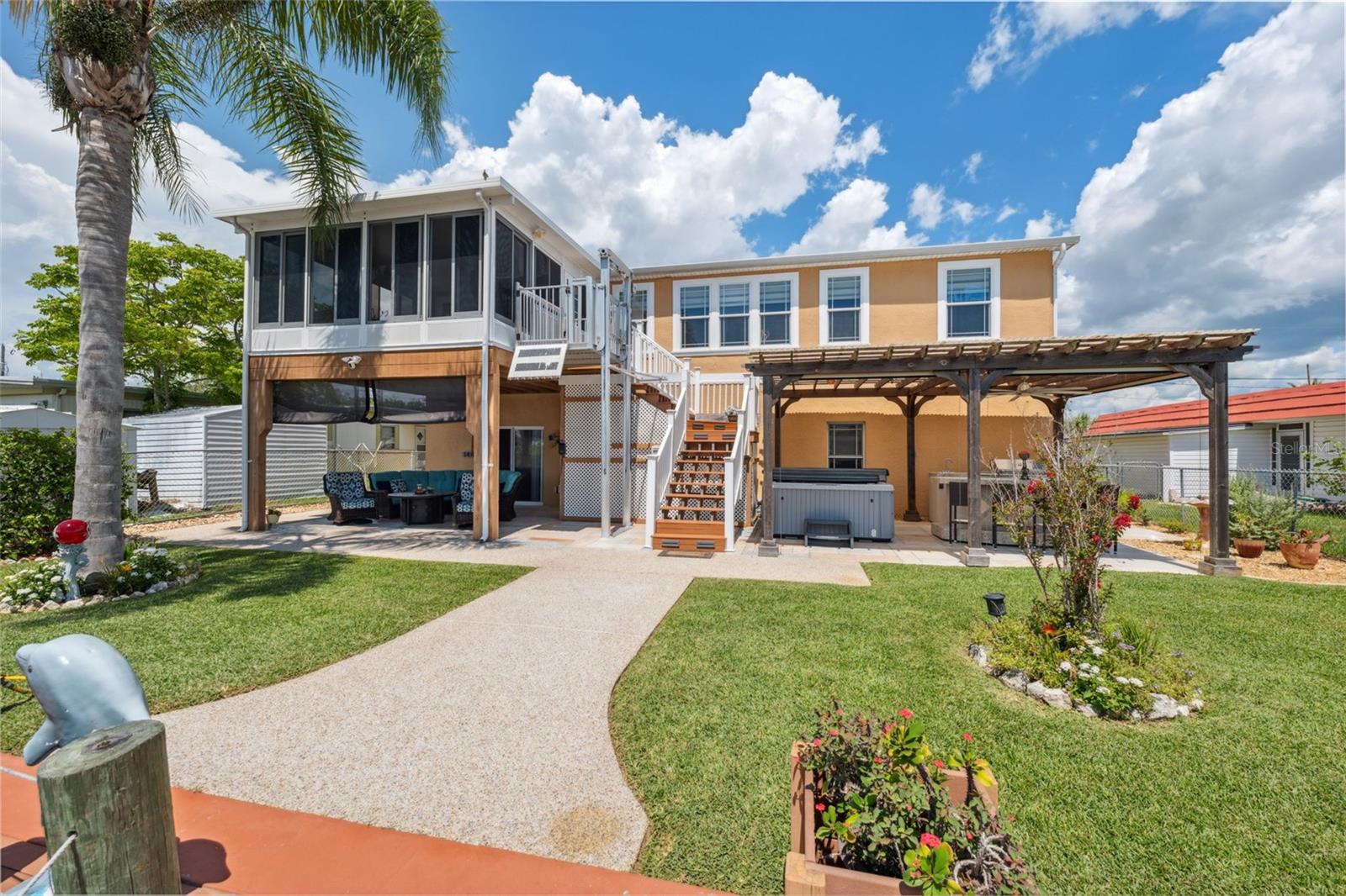 Image 41 of 66 For 13027 Beacon Court