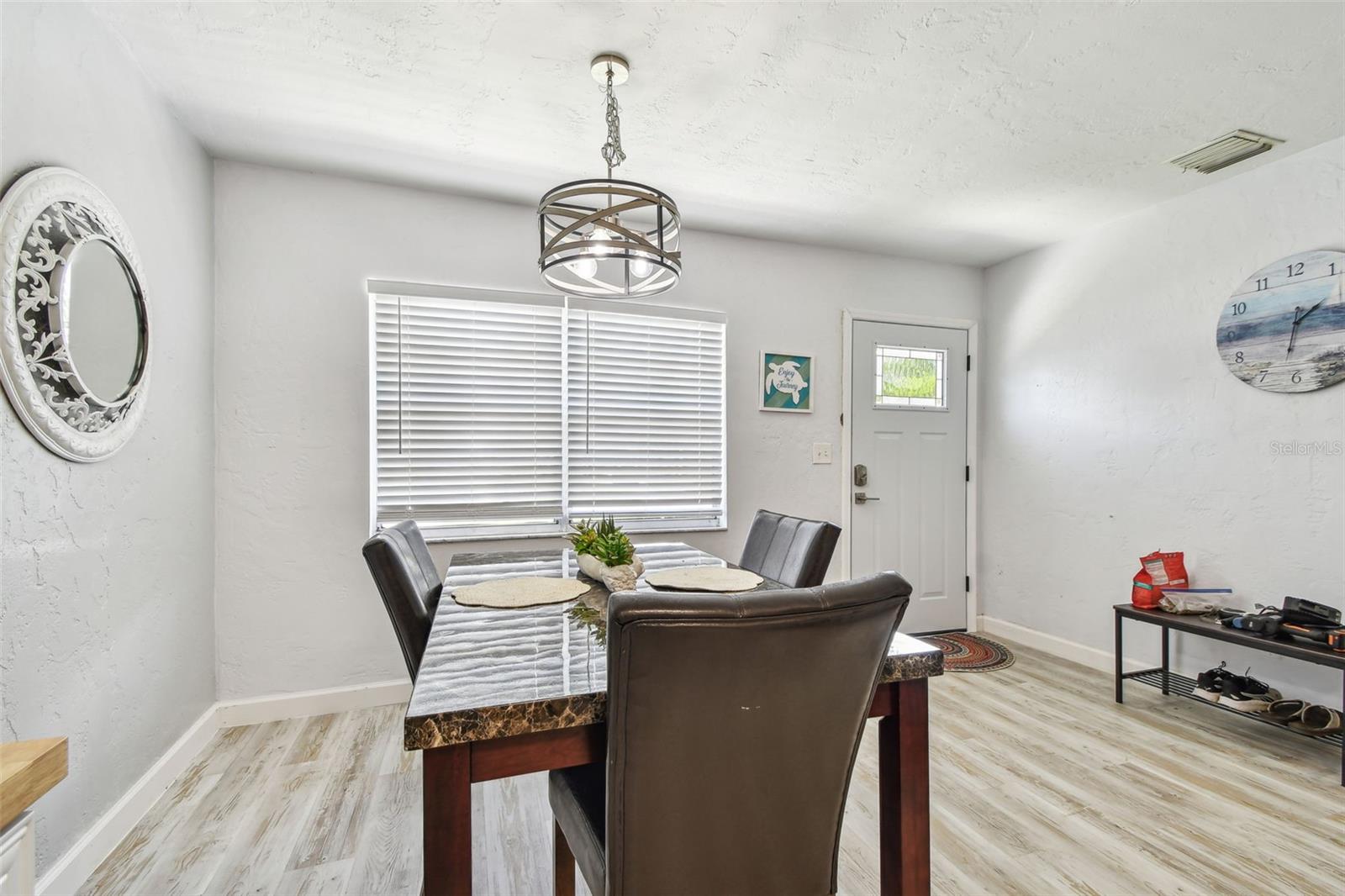 Image 35 of 71 For 4007 Renellie Drive