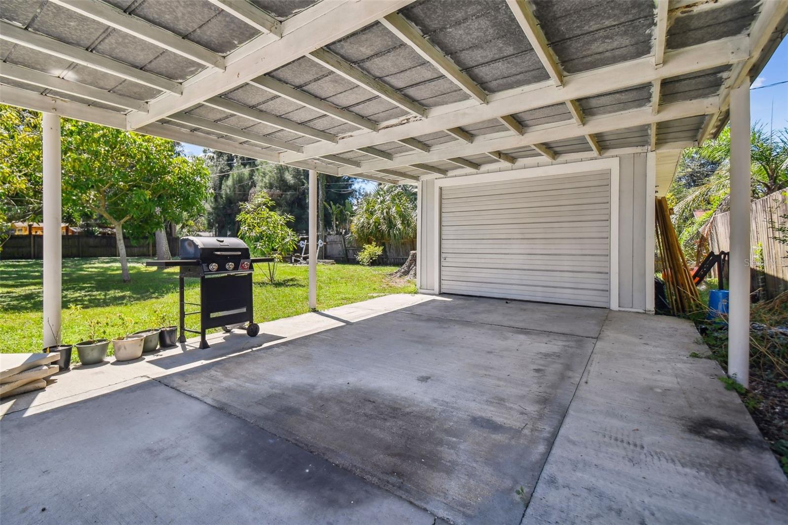 Image 7 of 71 For 4007 Renellie Drive
