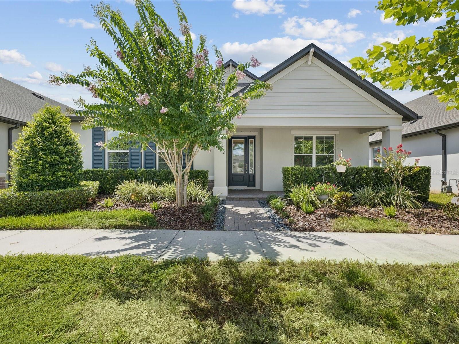Listing photo id 39 for 3897 Villamore Lane