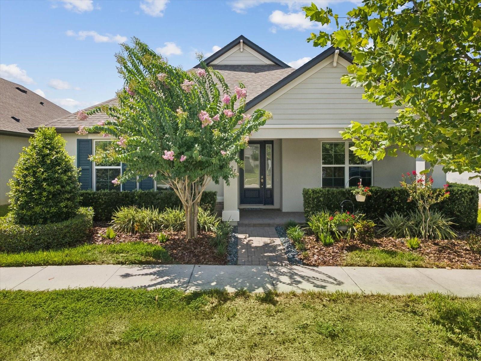 Listing photo id 40 for 3897 Villamore Lane