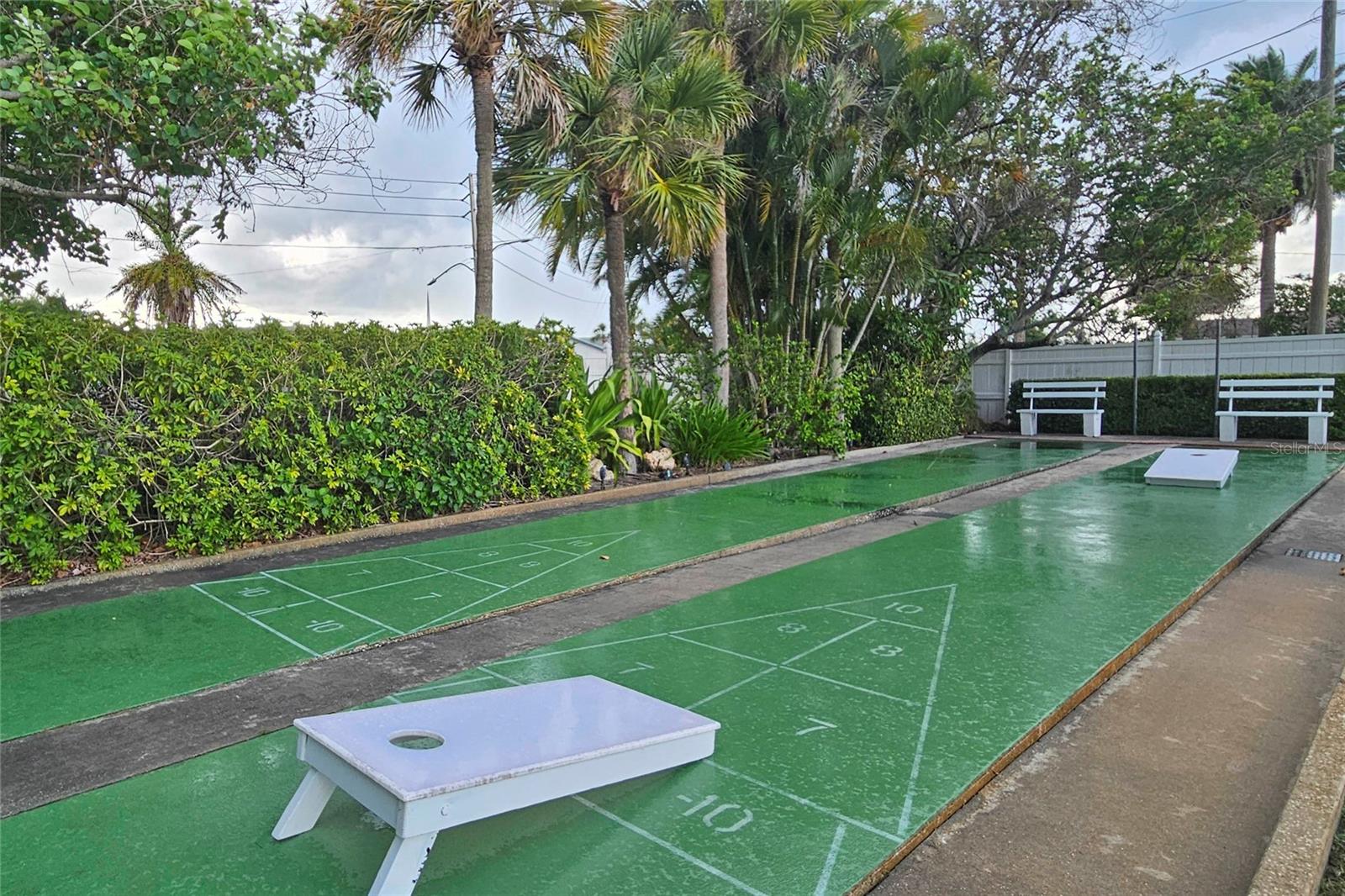Image 27 of 42 For 4939 Floramar Terrace 203