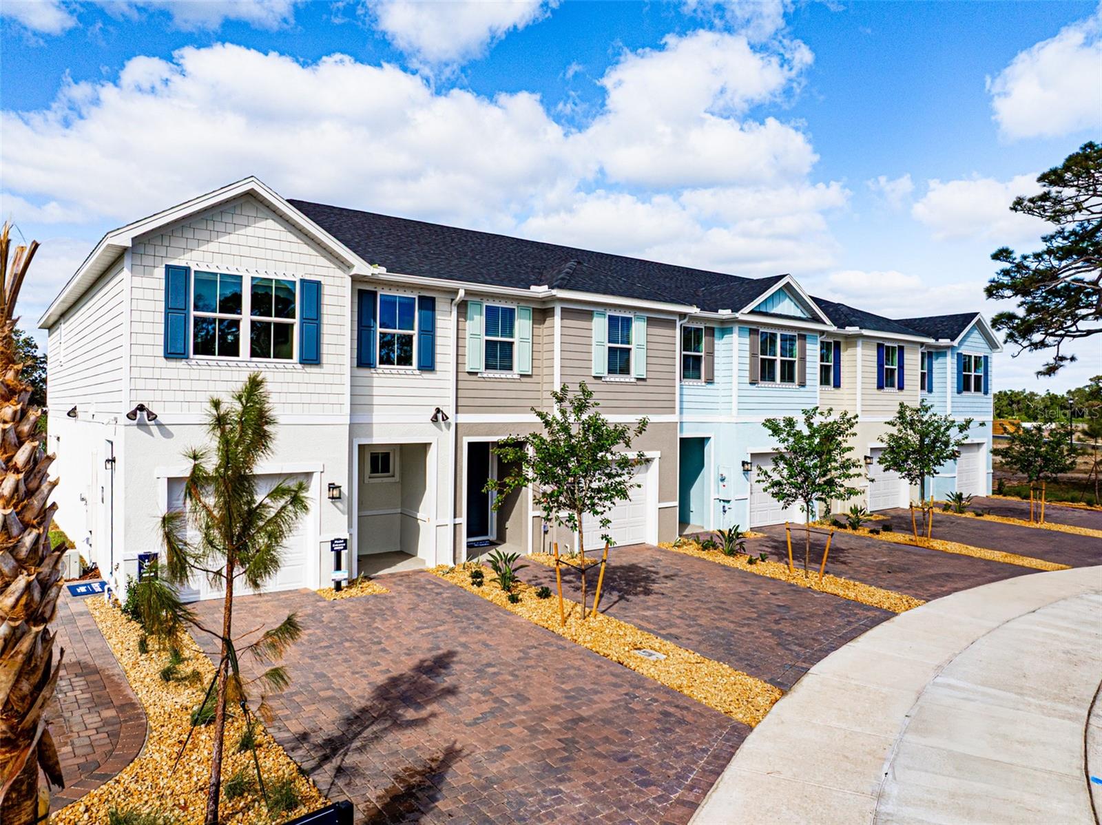 Image 3 of 11 For 1895 Kendall Pointe Place