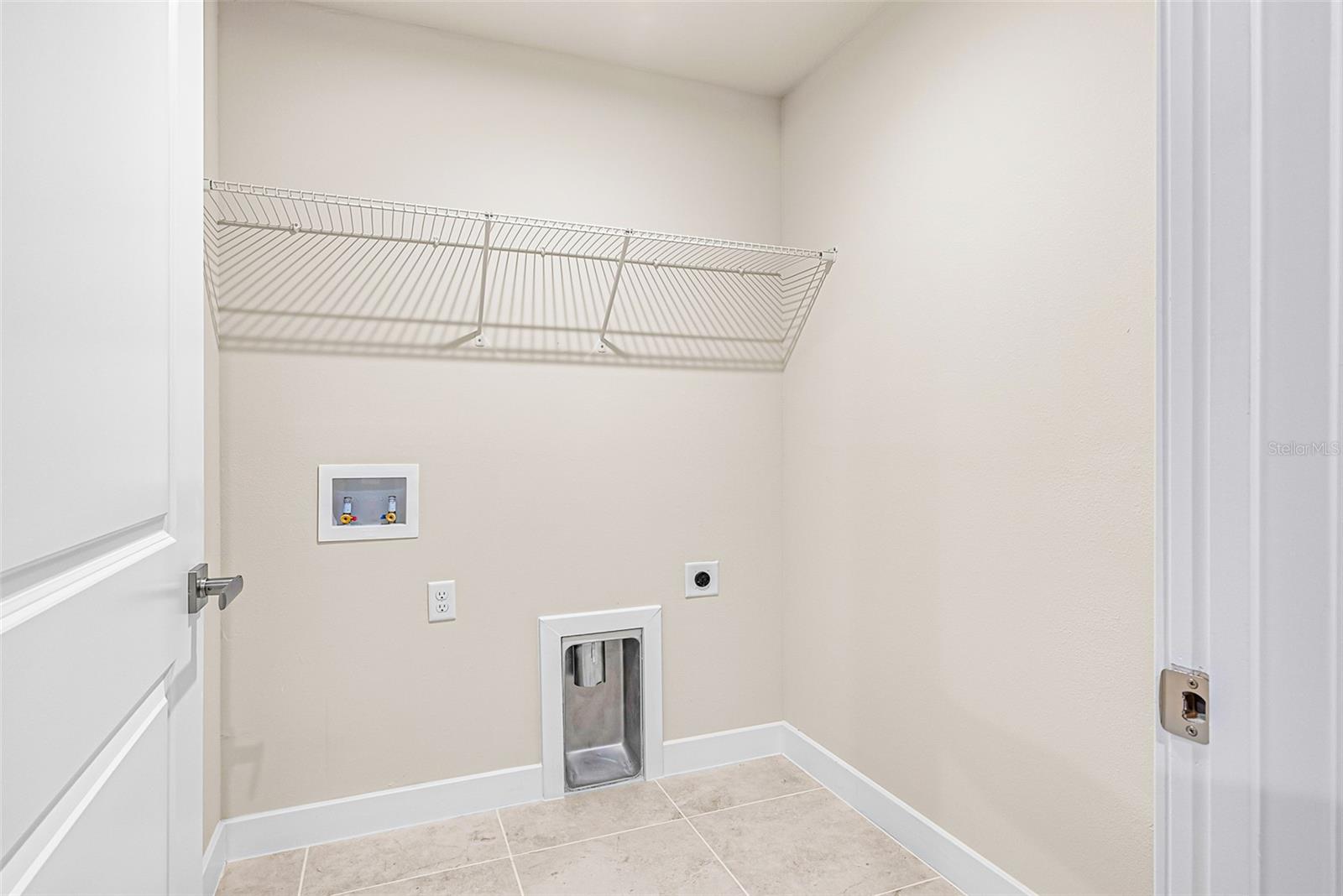 Image 9 of 11 For 1895 Kendall Pointe Place