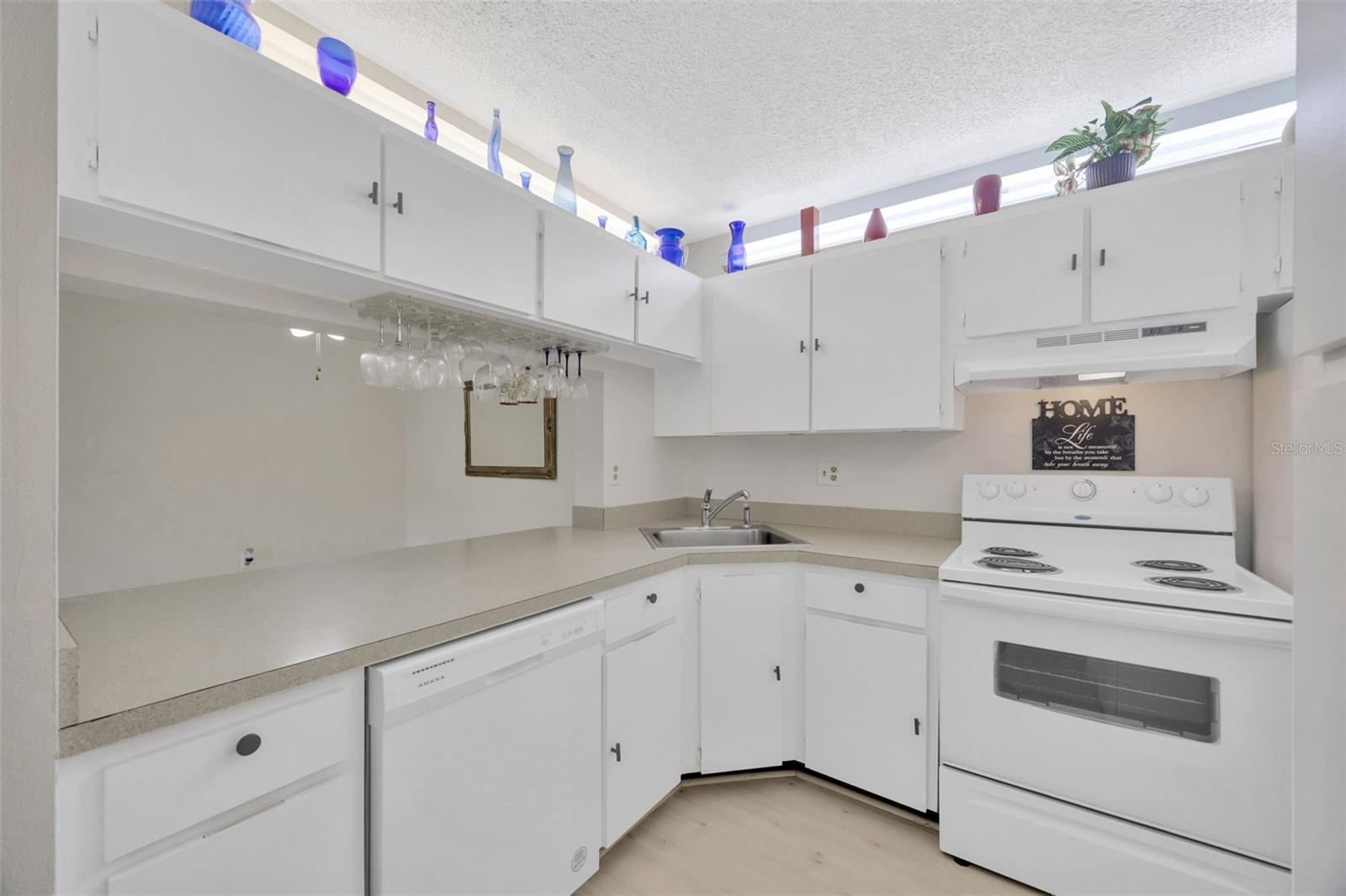 Image 11 of 39 For 3134 Lake Pine Way F2