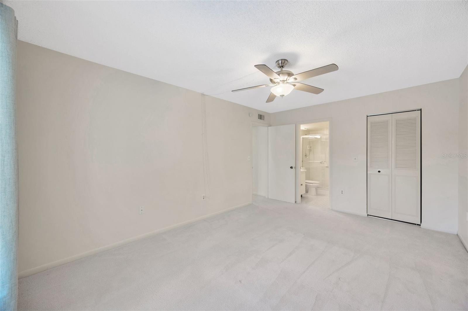 Image 15 of 39 For 3134 Lake Pine Way F2