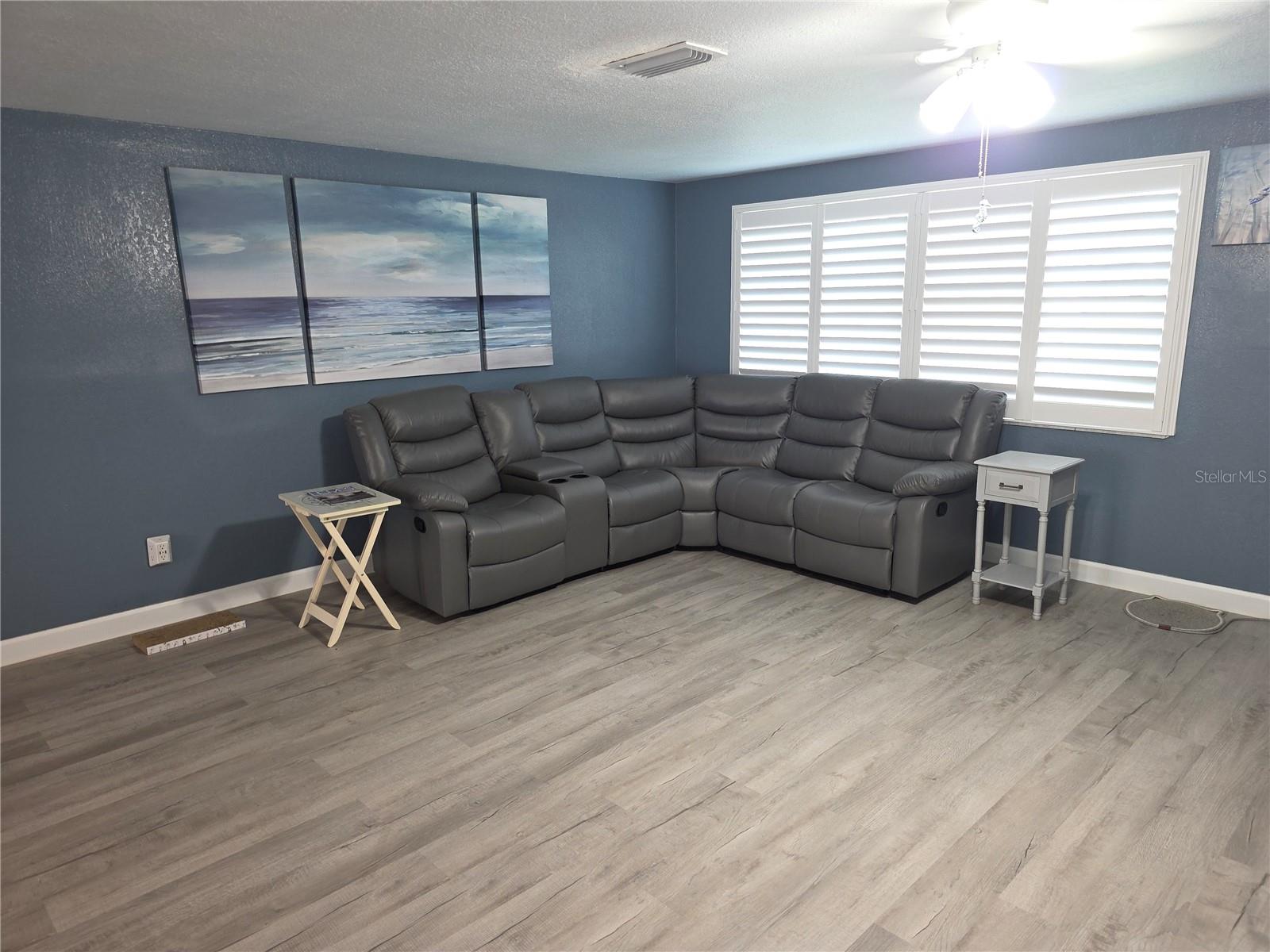 Image 13 of 46 For 3336 Gulfview Drive