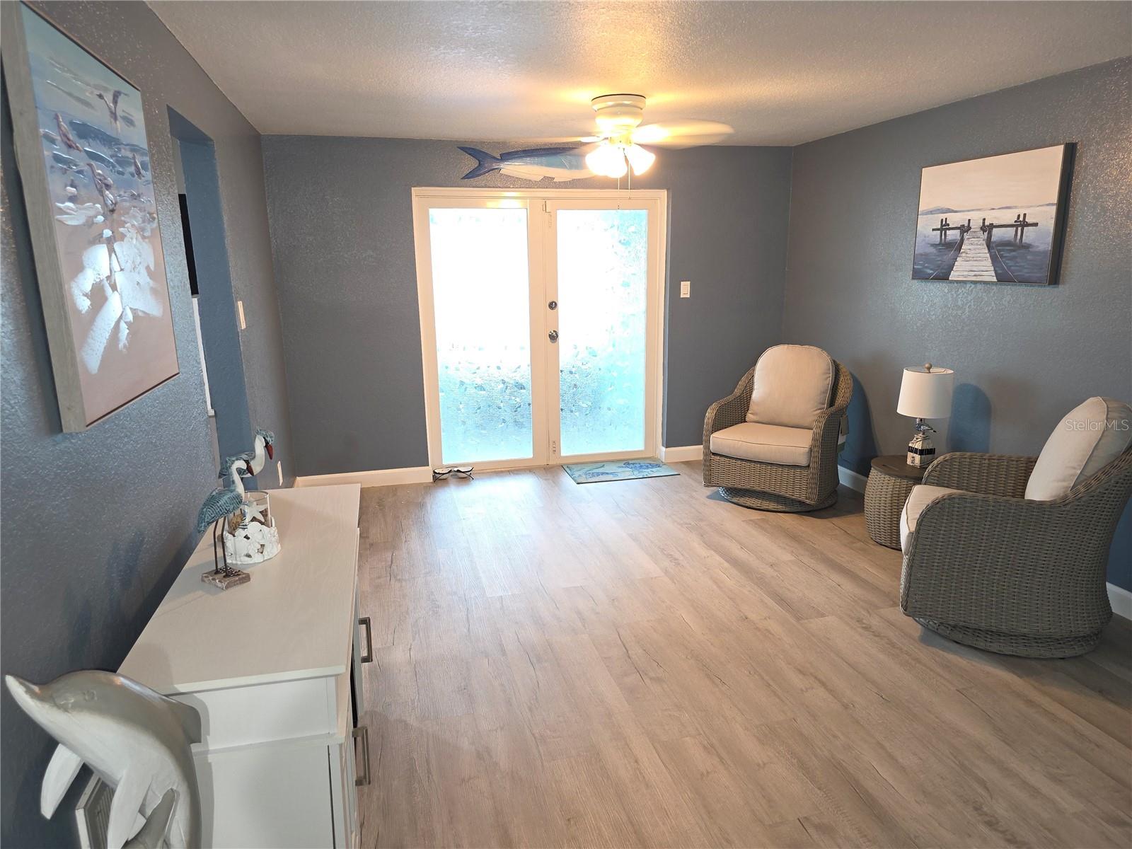 Image 15 of 46 For 3336 Gulfview Drive