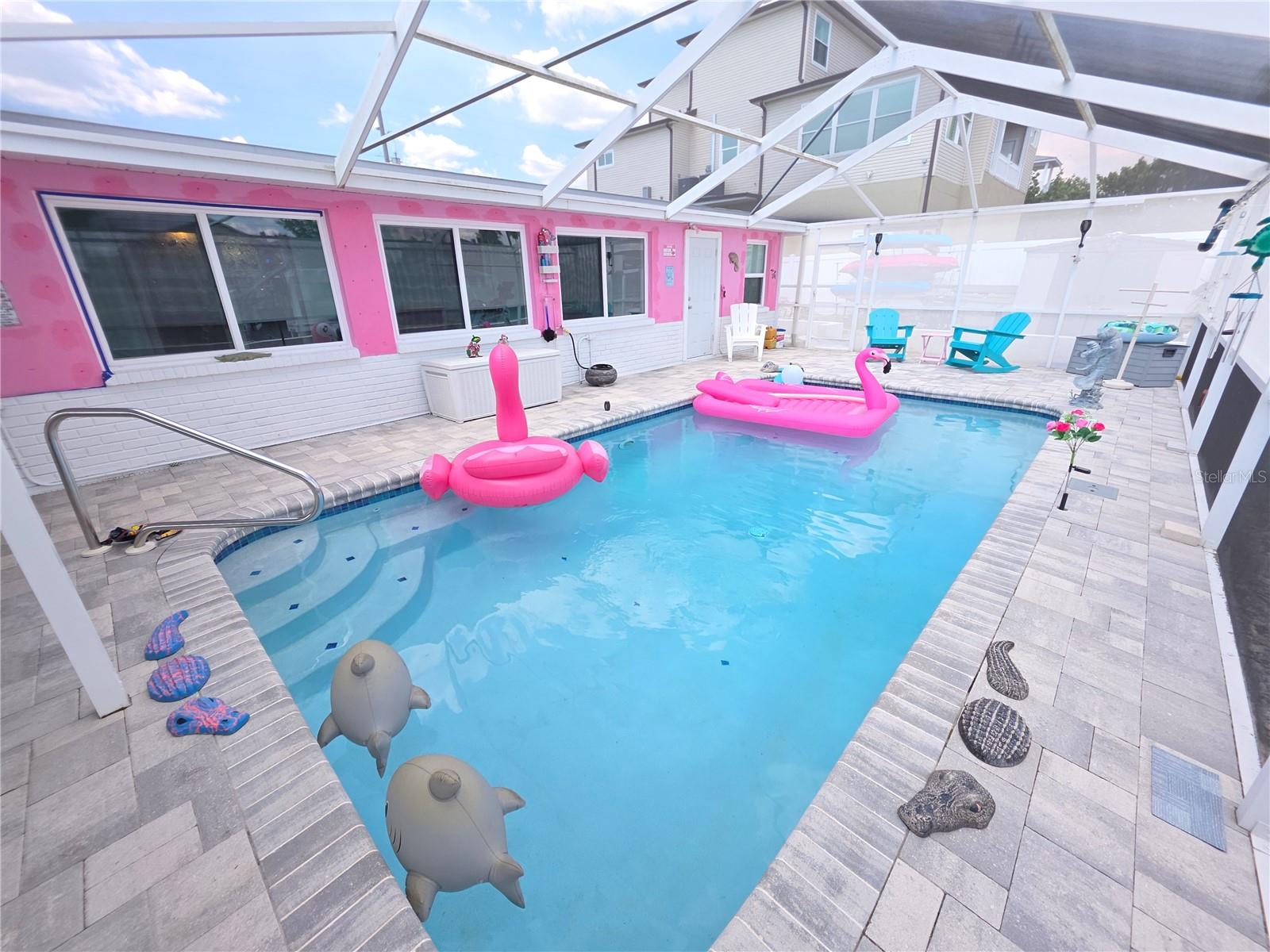 Image 4 of 46 For 3336 Gulfview Drive