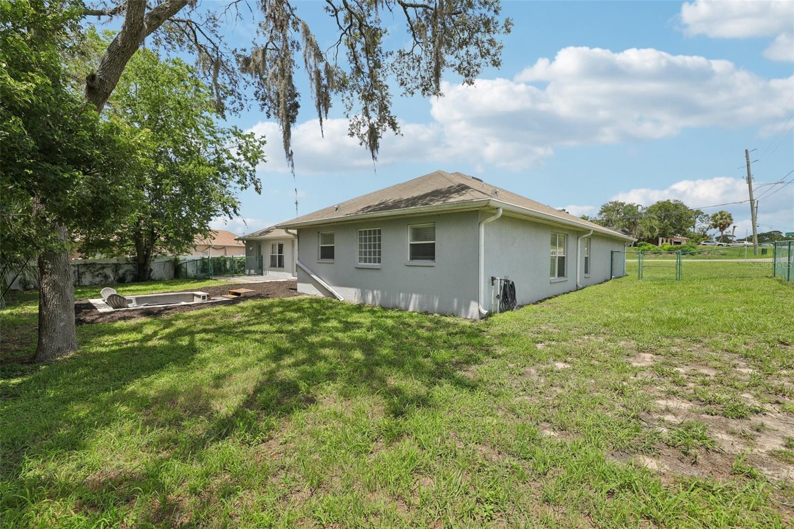 Image 63 of 78 For 2251 Evenglow Avenue