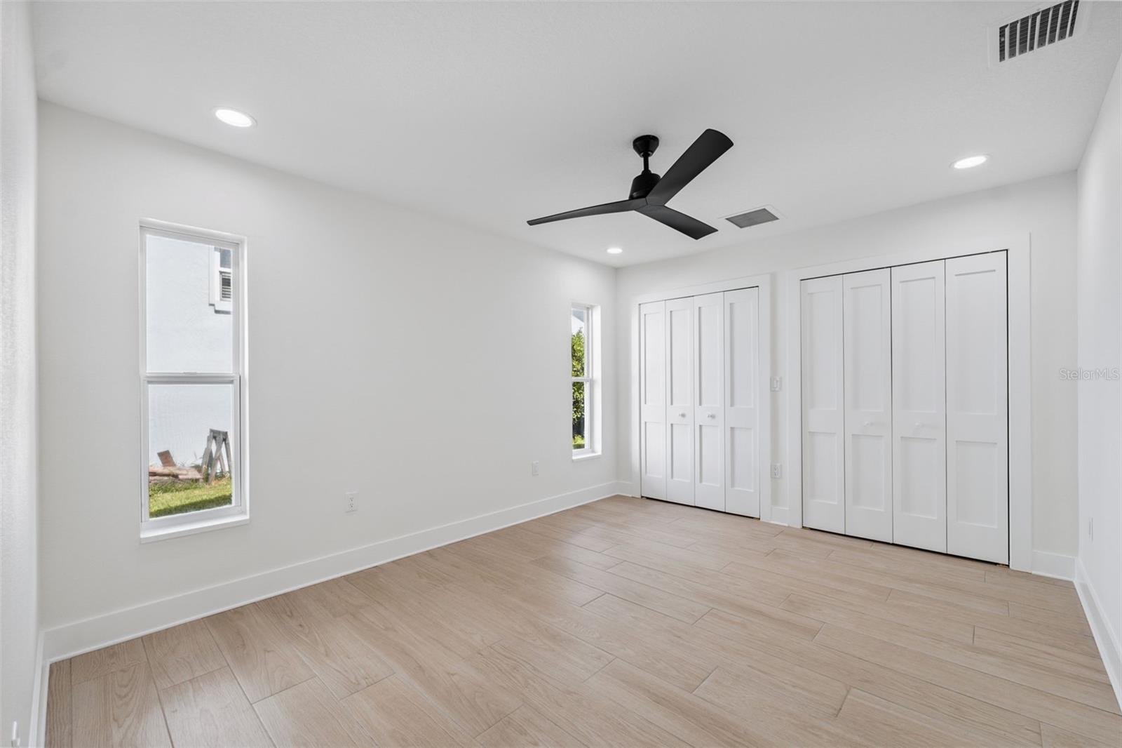 Image 16 of 24 For 5348 Lawrence Lane