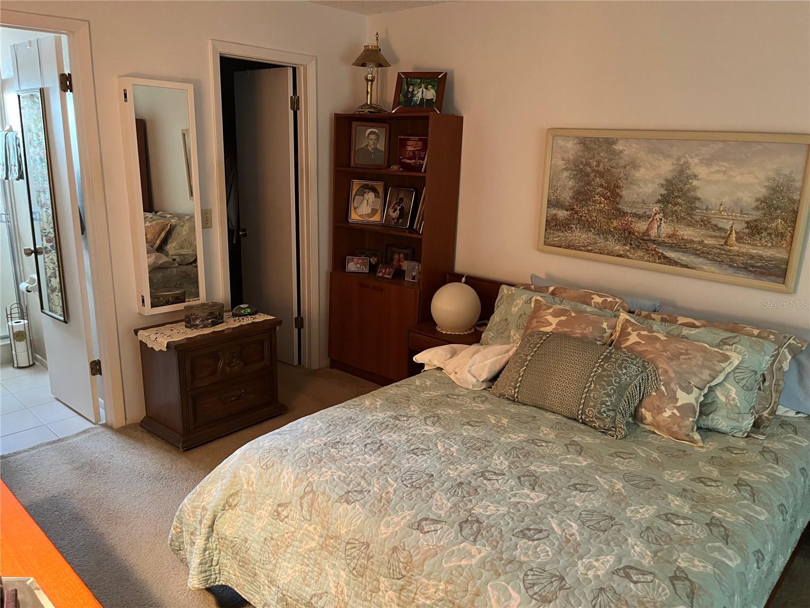 Image 17 of 46 For 9474 Nakoma Way E