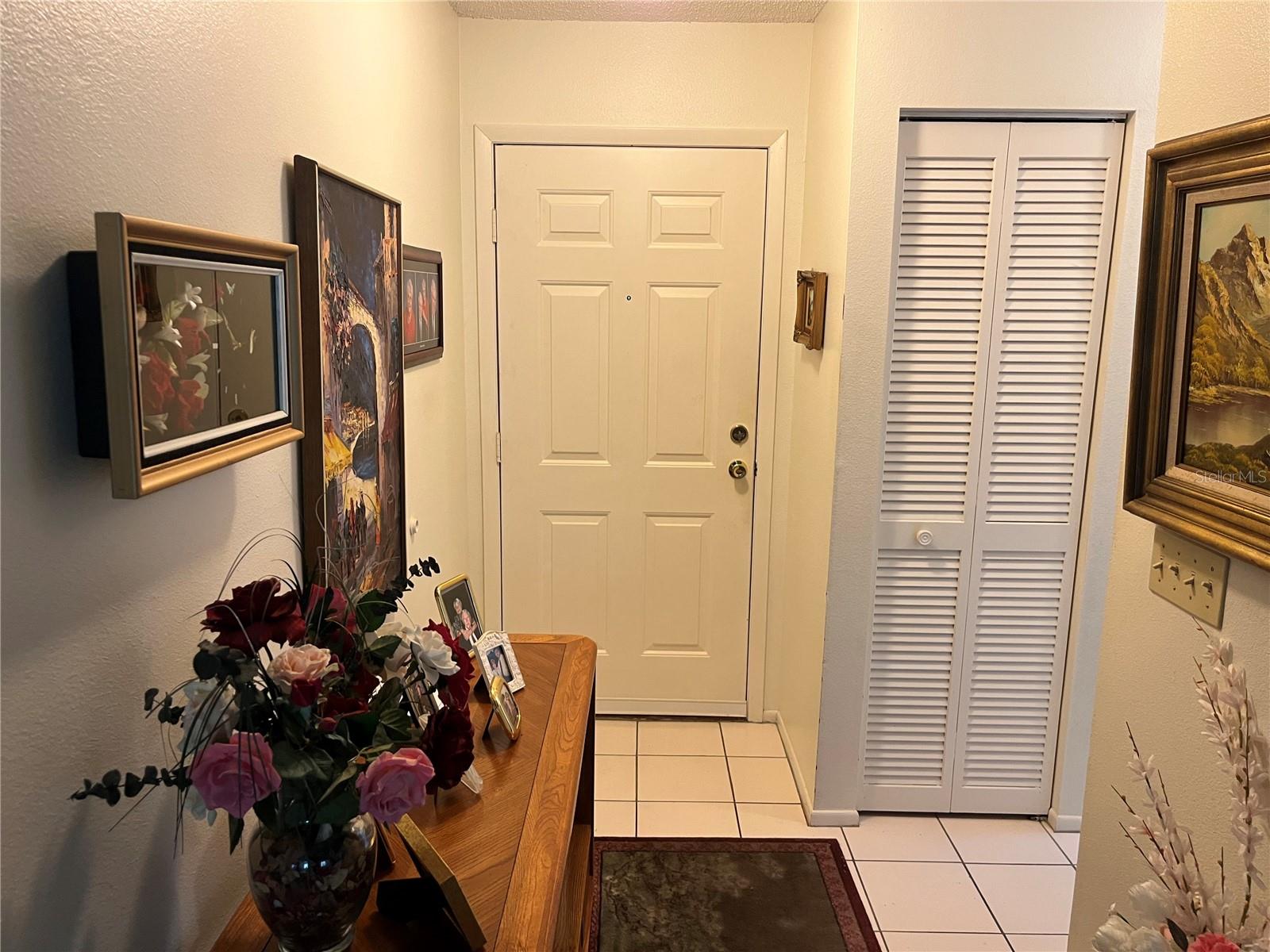 Image 2 of 46 For 9474 Nakoma Way E