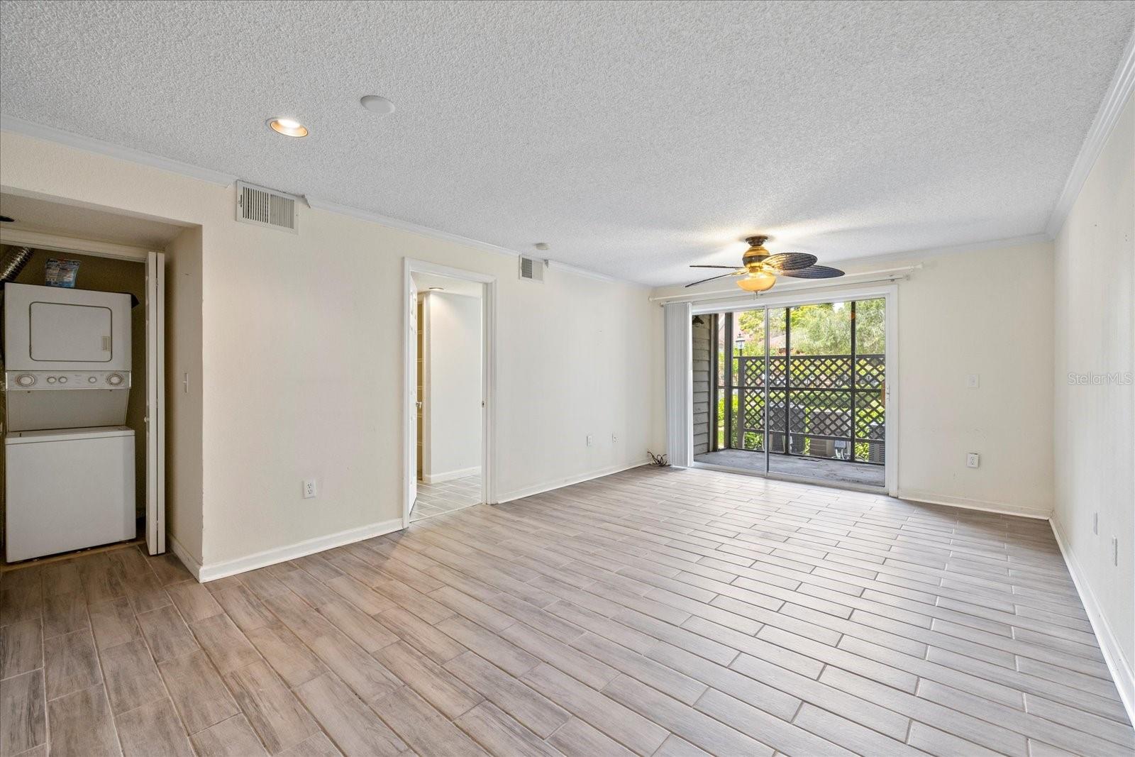 Image 11 of 53 For 2500 Winding Creek Boulevard G106