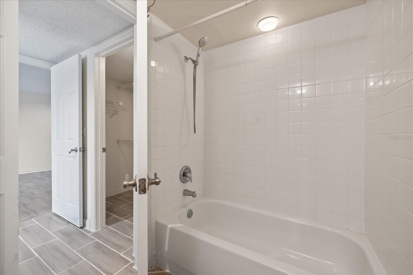 Image 17 of 53 For 2500 Winding Creek Boulevard G106