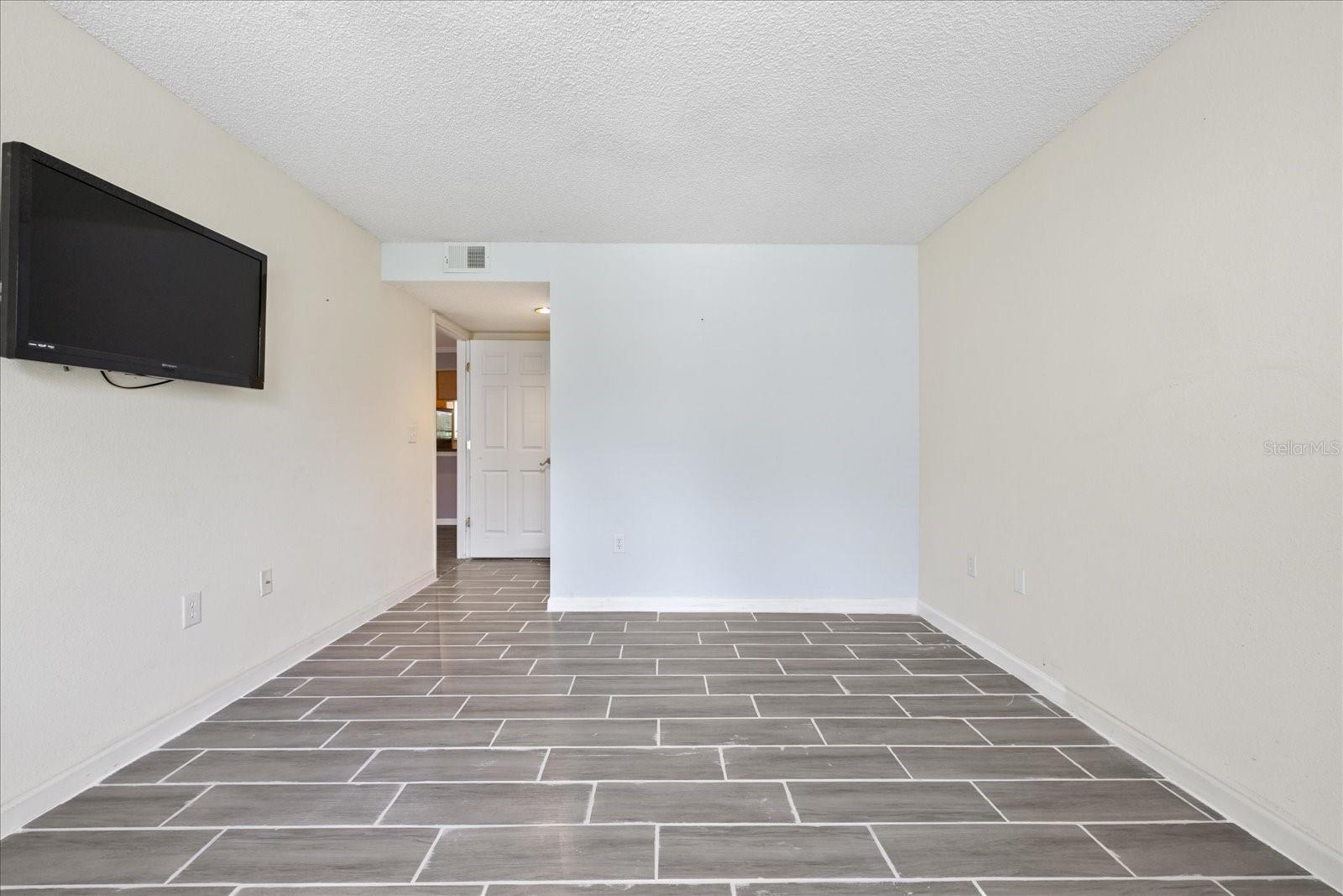 Image 20 of 53 For 2500 Winding Creek Boulevard G106