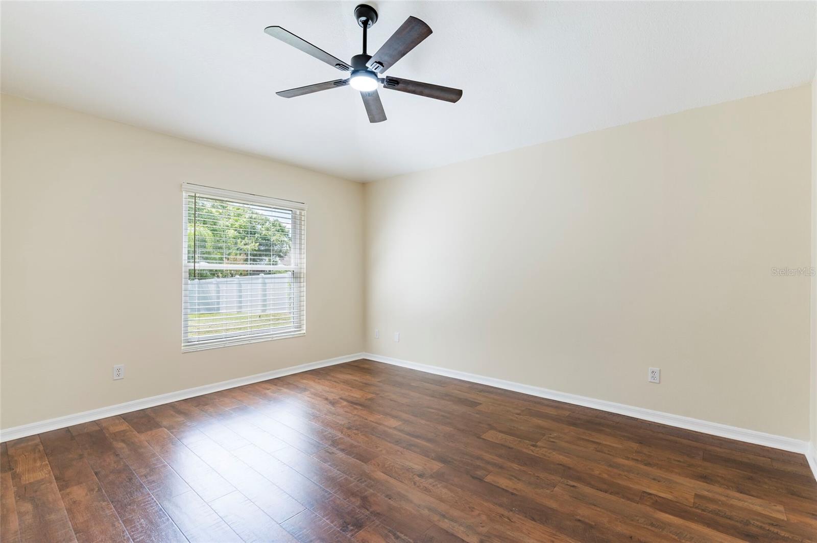 Image 12 of 24 For 29108 Crossland Drive