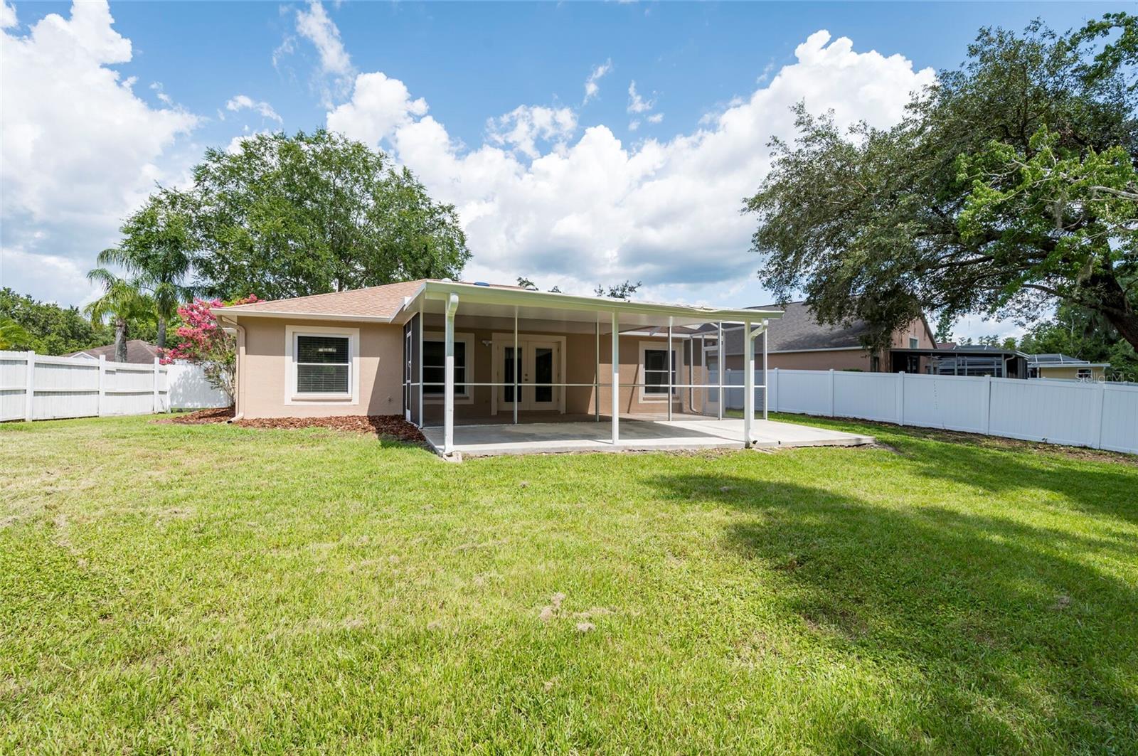 Image 21 of 24 For 29108 Crossland Drive