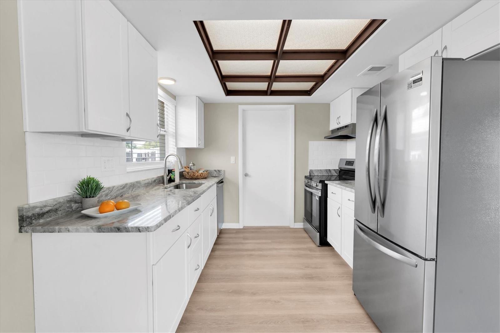 Image 6 of 31 For 2954 Leisure Court