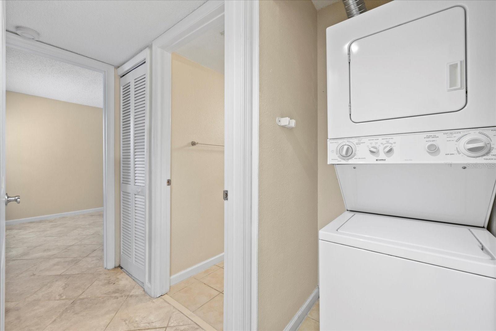 Image 12 of 47 For 2500 Winding Creek Boulevard I106