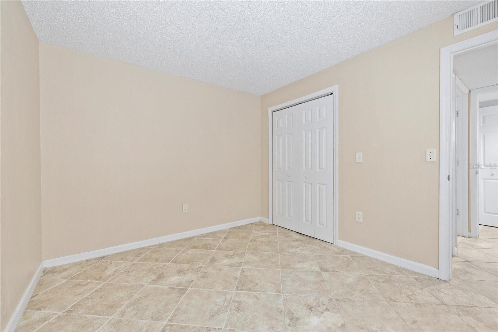 Image 14 of 47 For 2500 Winding Creek Boulevard I106
