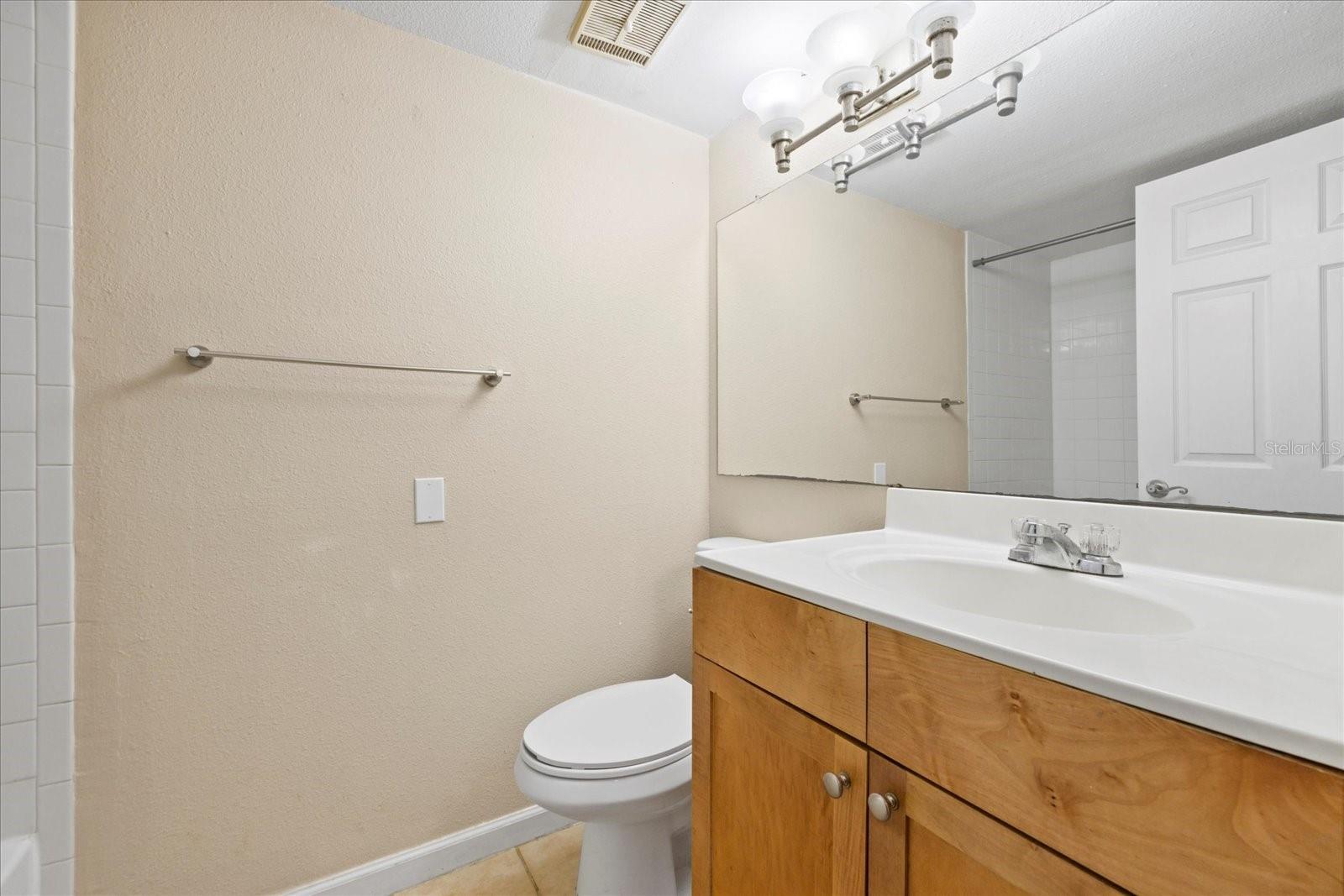 Image 18 of 47 For 2500 Winding Creek Boulevard I106