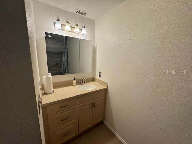 Image 37 of 48 For 4027 31st Avenue N