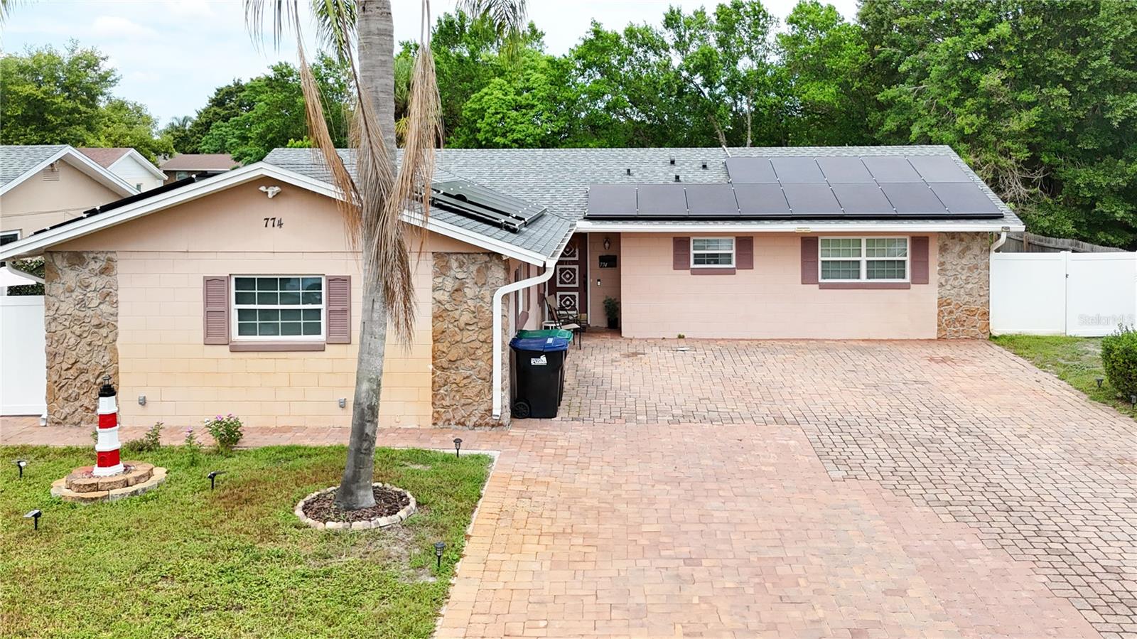 Image 2 of 78 For 774 Hendrix Avenue