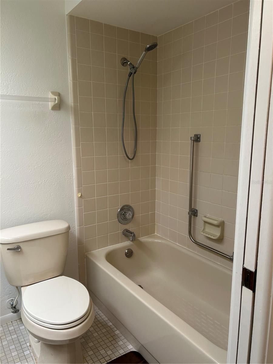 Image 11 of 18 For 6665 Water Oak Court