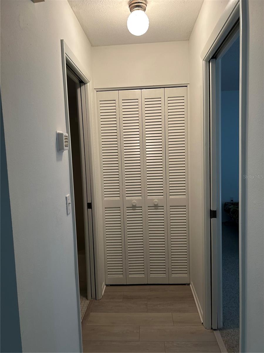 Image 14 of 18 For 6665 Water Oak Court