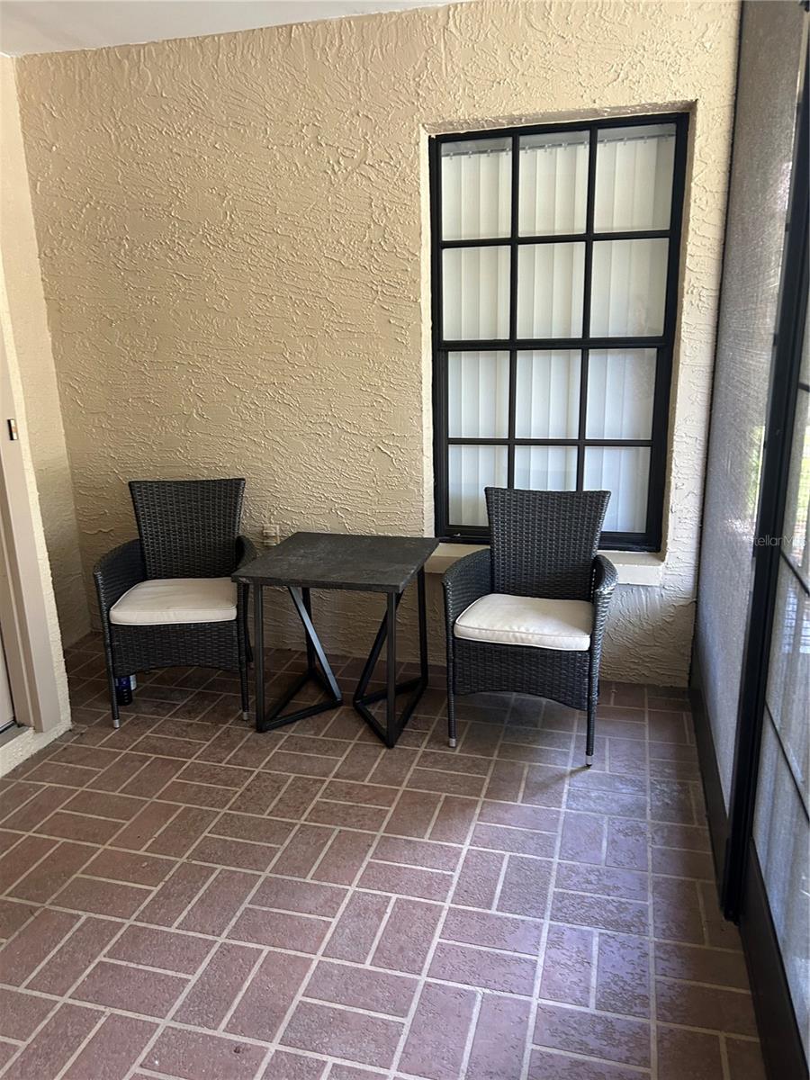 Image 17 of 18 For 6665 Water Oak Court
