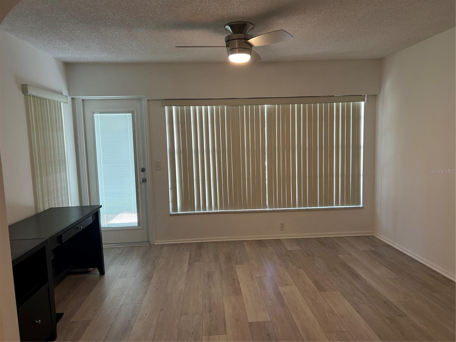 Image 4 of 18 For 6665 Water Oak Court