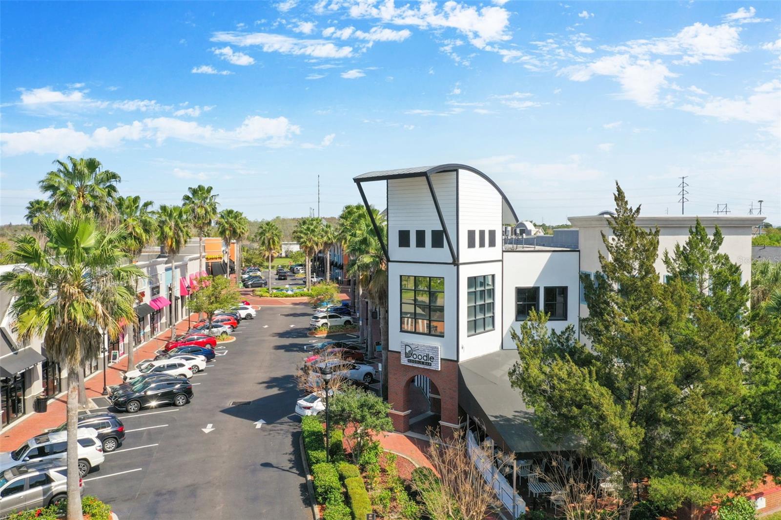 Listing photo id 28 for 9420 Georgian Park Lane 106