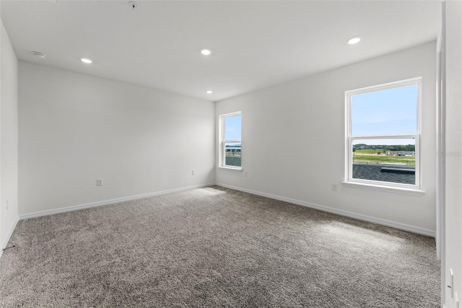 Image 19 of 30 For 749 Mystic Gardens Drive
