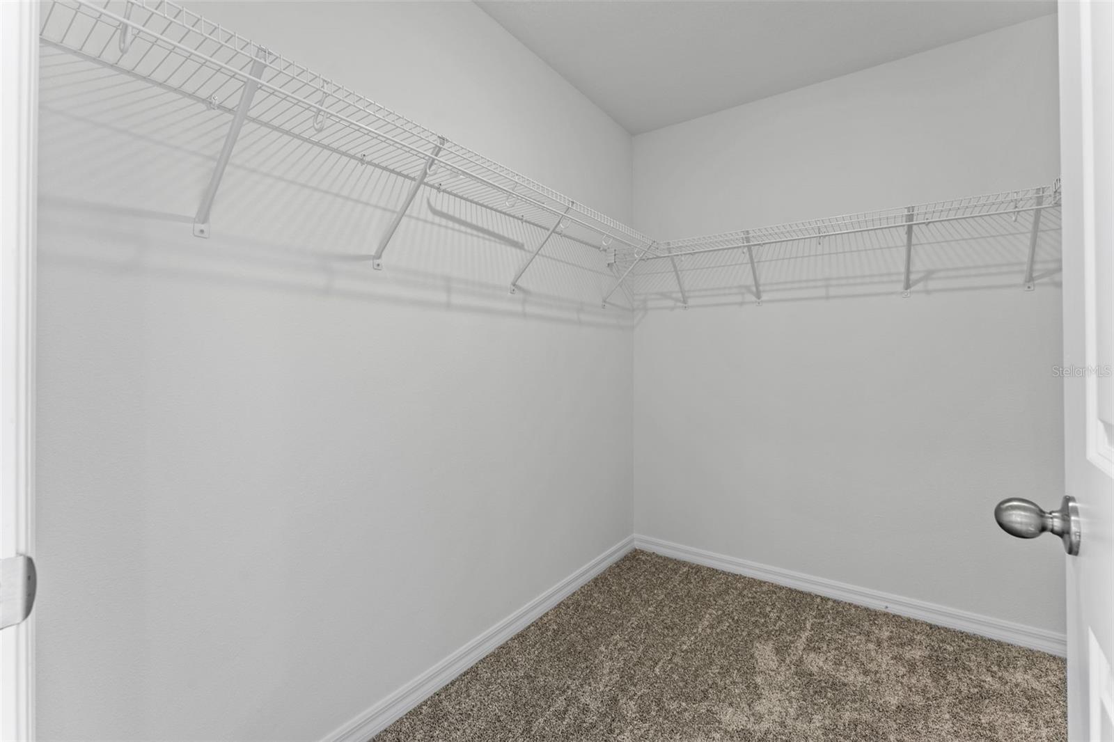 Image 21 of 30 For 749 Mystic Gardens Drive