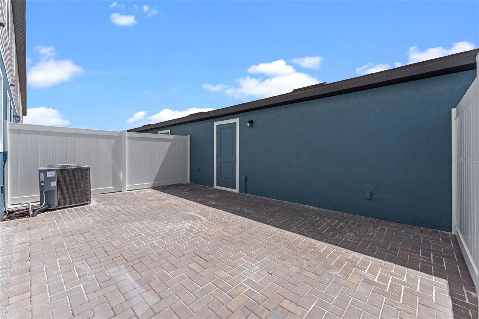 Image 6 of 30 For 749 Mystic Gardens Drive